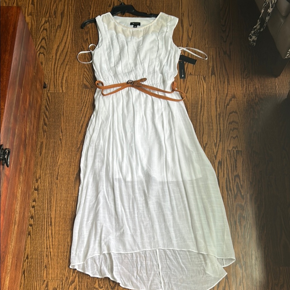 NWT Large AB Studio White High-Low Maxi Dress with Tan Belt